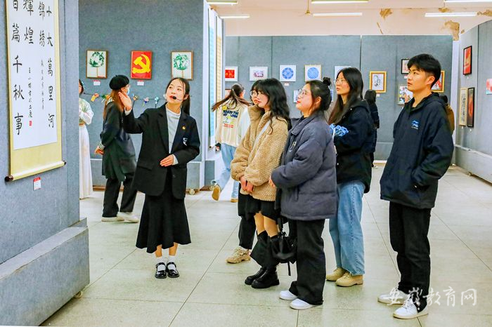 leyu乐鱼在线官网官方网站承办安徽省大学生校园十大歌手大赛初赛2.png